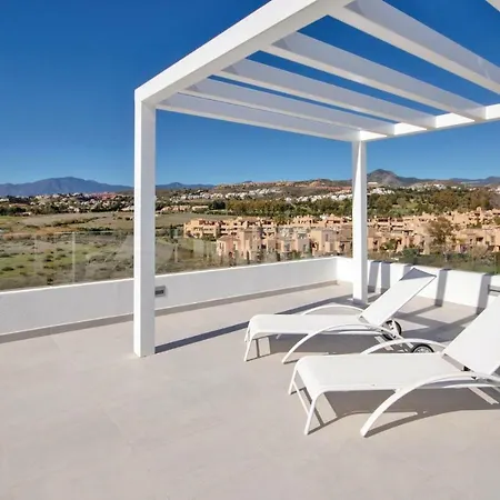Apartment Three-bedroom In Estepona