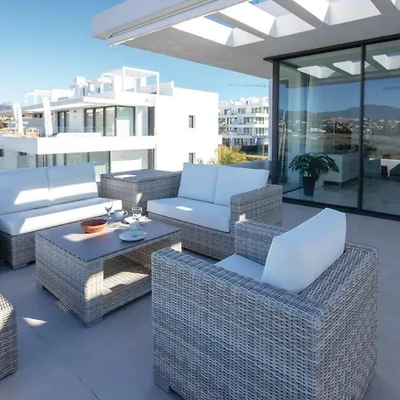 Appartement Three-bedroom In Estepona
